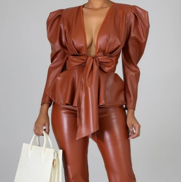 Other - Celebrity Fashion...Two piece Faux Leather Pant Se